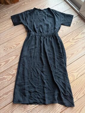 Everlane Japanese GoWeave V-Neck Dress size 0